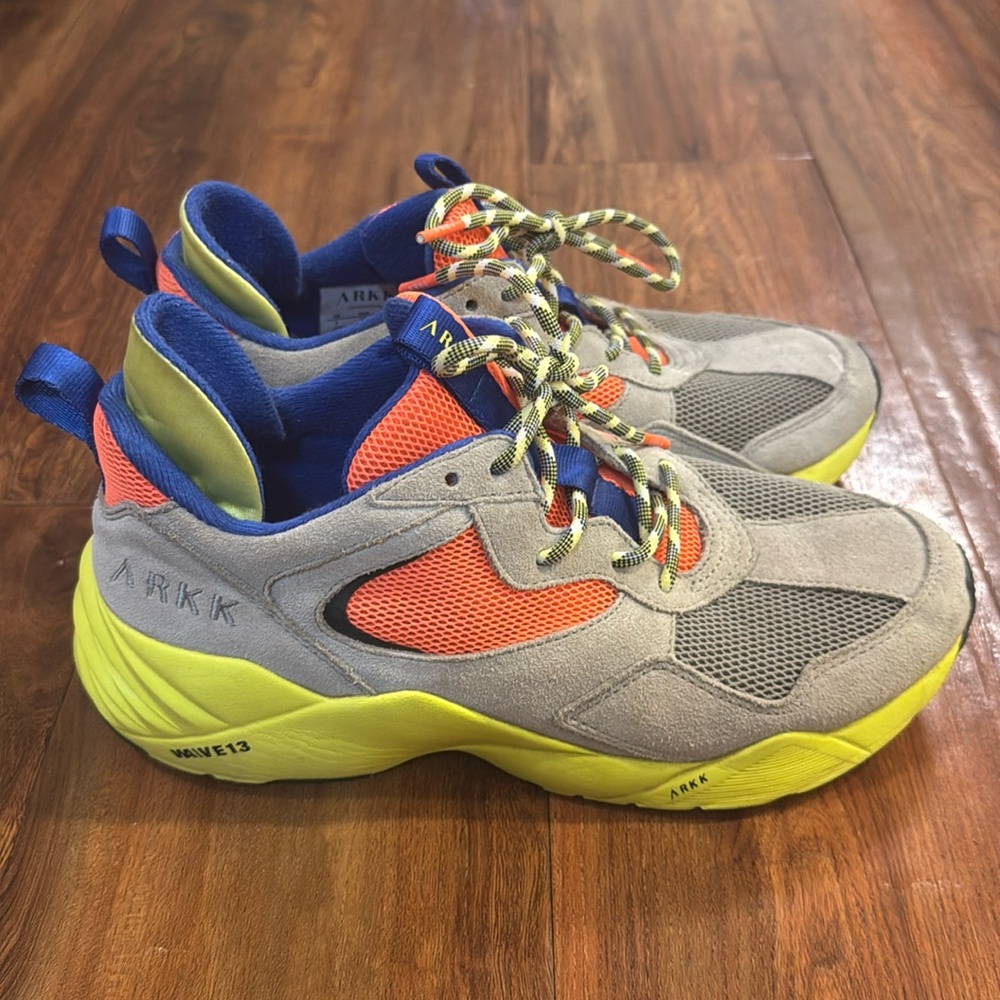 Arkk sneakers